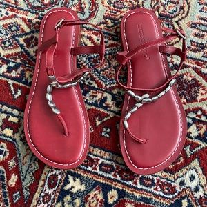 Bernardo Mojo Il Red Sandals size: 8